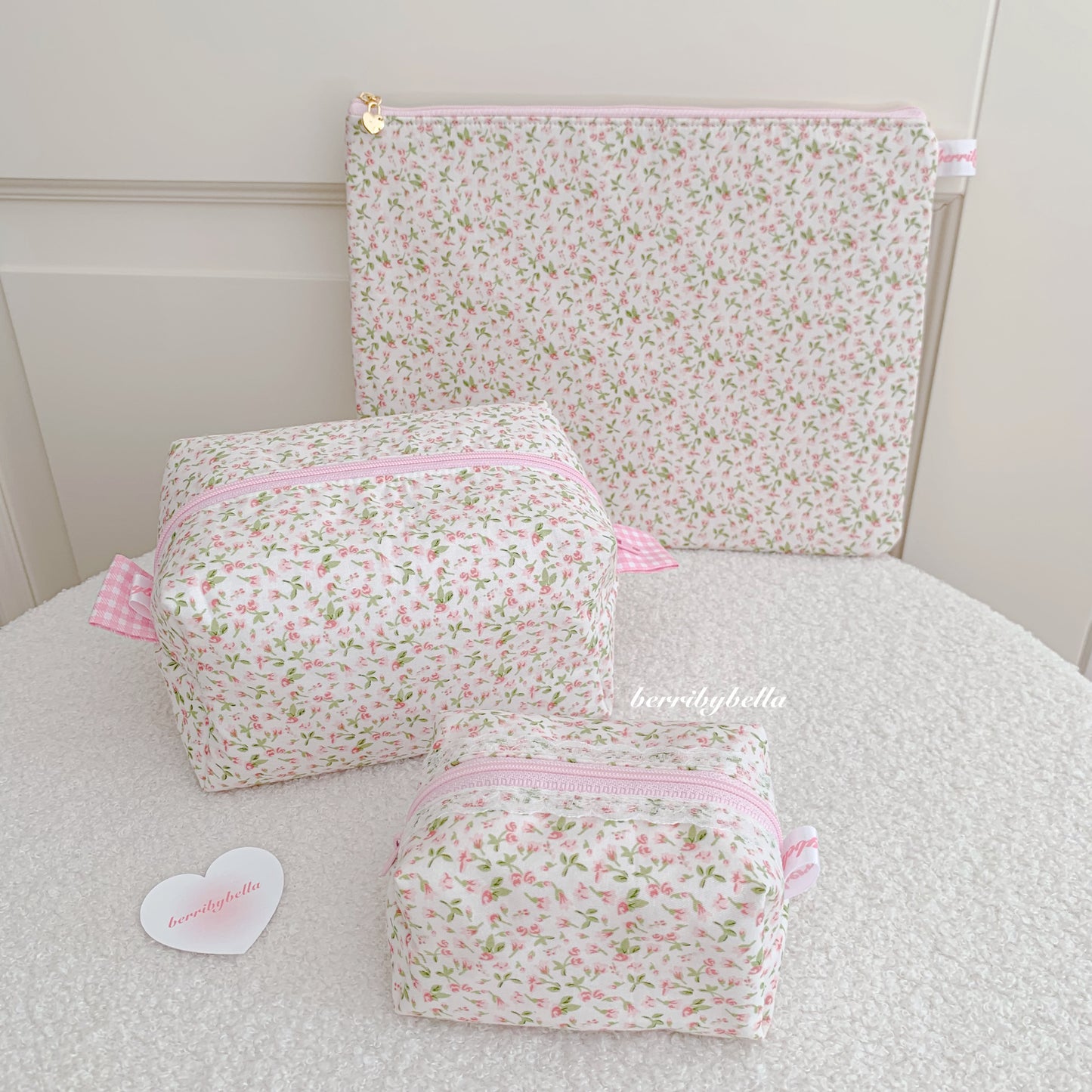The Classic Floral Makeup Bag Gift Set